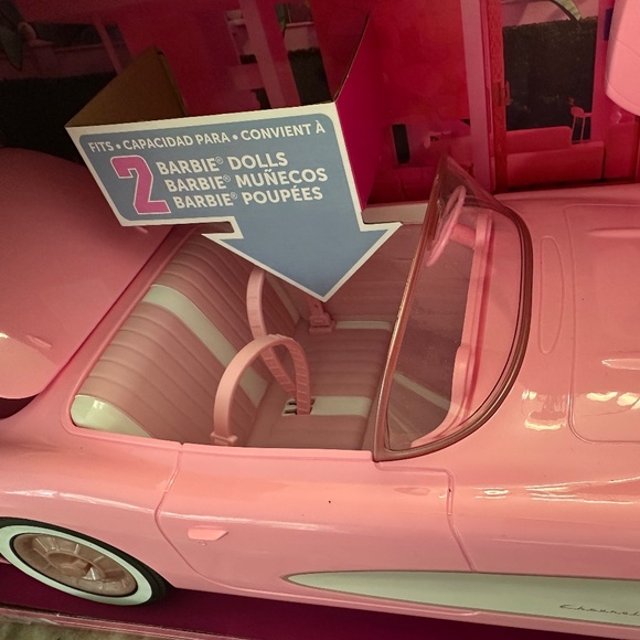 NIB Barbie remote control Corvette - Picture 3 of 7